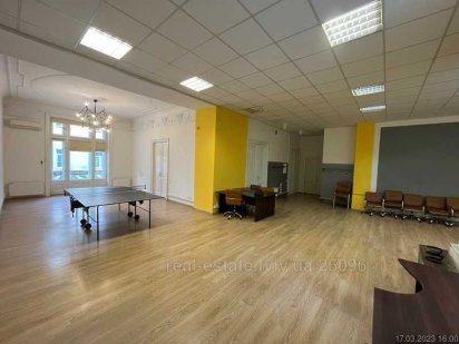 Оренда офісного приміщення по вул.Пр.Шевченка 385м2 Львов