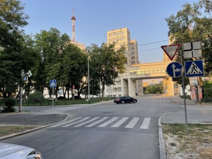 Сдам ГОСПРОМ ,Красная линия ,,пр Независимости,Площадь Свободы, Харьков