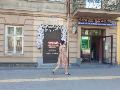 Оренда магазину в.Бандери 34м.кв. ремонт ціна 25000грн. Львів