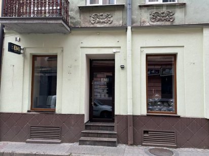 Оренда приміщення в центрі. Біля оперного театру. Львов