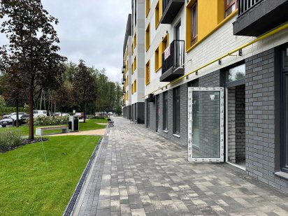 Оренда! Фасадне приміщення в ЖК Молодість Ірпінь