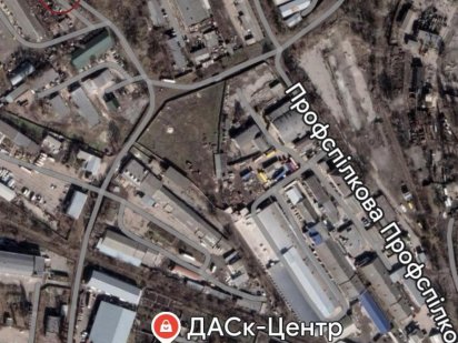 Оренда / територіі з рампою для вигрузки фур / Реївка