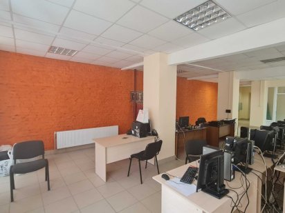 Аренда 128 м2 под АВТОНОМНЫЙ офис на 2-м этаже в районе ЮЖД Харків