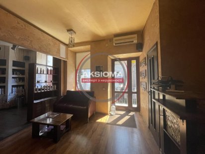 Оренда приміщення в центрі міста --у Івано-Франківськ