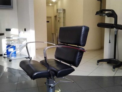 Оренда робочого місця для перукаря