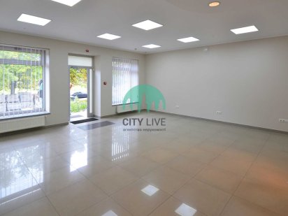 Оренда комерційного приміщення по вул Івасюка - 100м² Івано-Франківськ