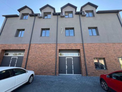 Оренда офісів 7 кабінетів на Конякіна Луцьк