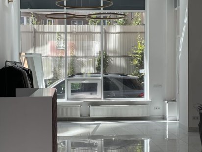 Здам приміщення 71кв з дорогим ремонтом Центральний парк Ирпень