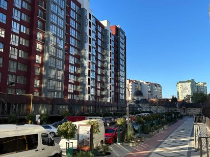 Центр, приміщення,комерція продам Княгинин,Васильянок-Галицька 40м2 Ивано-Франковск