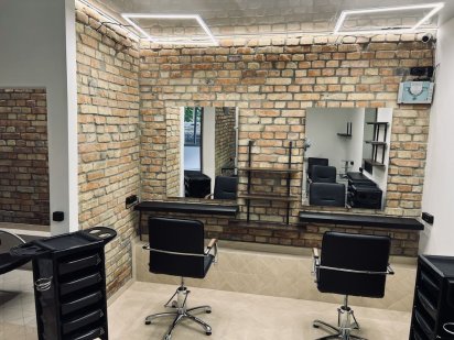 Оренда робочого місця для перукаря пів місяця місяць Луцк