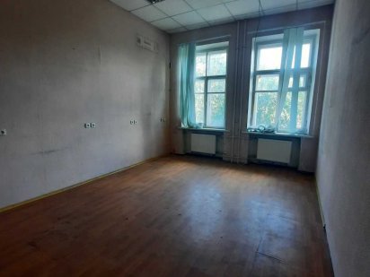 Аренда 12 м2 под ЭКОНОМНЫЙ офис, склад или др. по ул.Руставелли 11Б Харків