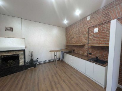 Здається квартира під офіс в самом центрі міста. Можливий продаж Івано-Франківськ