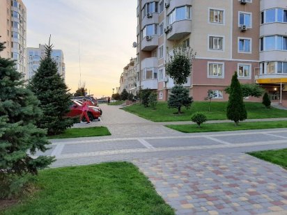 Приміщення вільного призначення, 86,5 м2. ЖК "Петрівский квартал" Софіївська Борщагівка