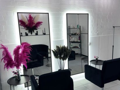 Оренда місця для кератину, колориста, перукаря, бровіста, візажиста Софіївська Борщагівка