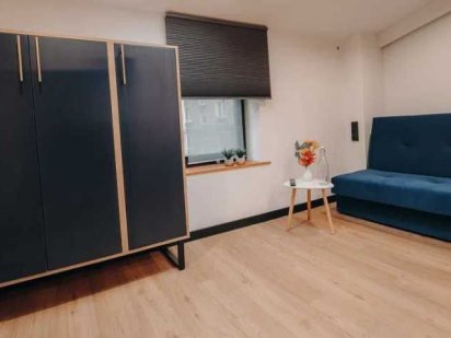 Сдам подселение в комнату в Киеве Метро Хрещатик 1500 грн. в месяц Київ