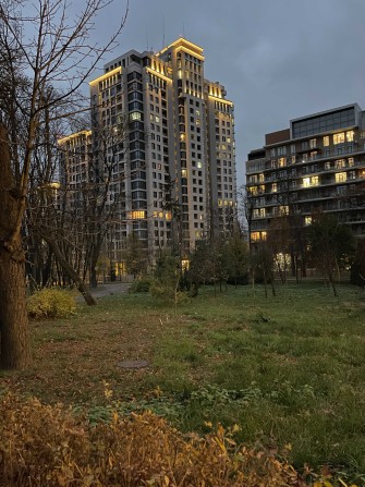 паркомісце, ЖК Crystal Park Tower, Берестейський пр-т, 42а - фото 1