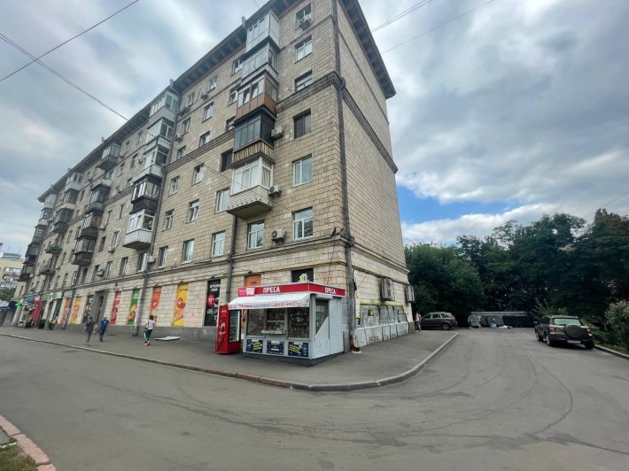 Продам 3 квартиру. Сталінка. Печерськ м. Звіринецька - фото 1