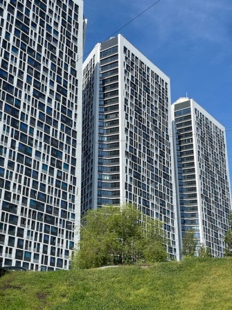 Продам 1 кімнатну в ЖК Manhattan City проспект Берестейський 11б - фото 1