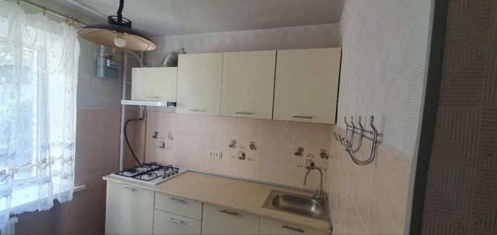 Продаж 2к квартири метро Житомирська, Святошино вул Краснова 8А - фото 1