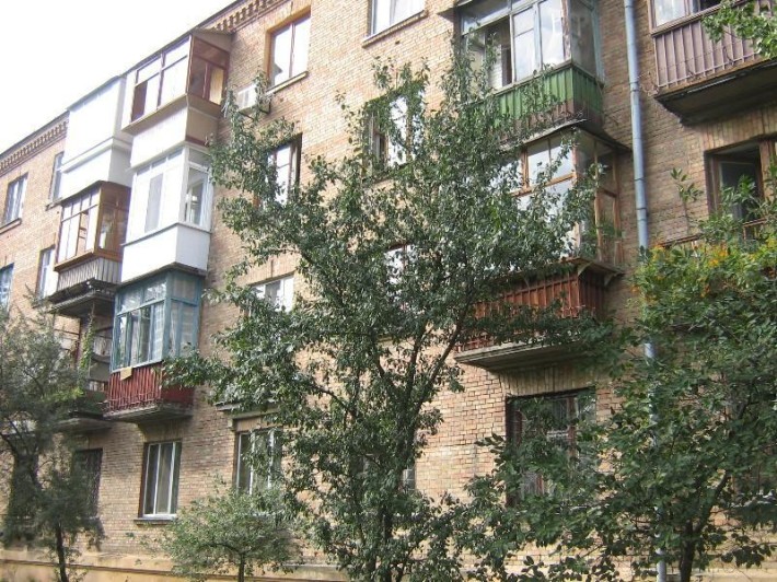 Продаж квартири 3 кімнати по вул.Рогозівська, 1, ДВРЗ. - фото 1