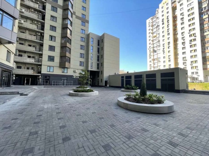 Продаж 2-кімнатної квартири на вул. Верхогляду (Драгомирова), 14а - фото 1