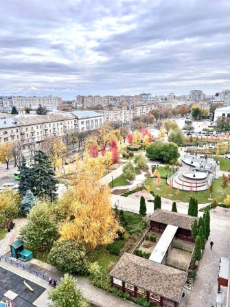 Здається 2х кім. квартира в самому Центрі ТРЦ Любава - фото 1