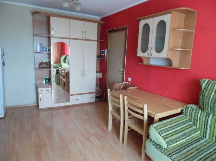 продам кімнату в гуртожитку 18м2 - фото 1