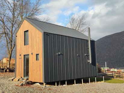 Подобова оренда модульних будинків у комплексі Крихая Солочин, Свалява Солочин