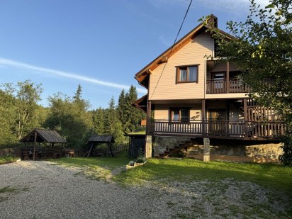 Відпочинок у Карпатах, Буковель котедж МД Поляниця