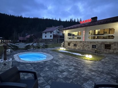 Відпочинок у Карпатах Яблуниця Яблуниця