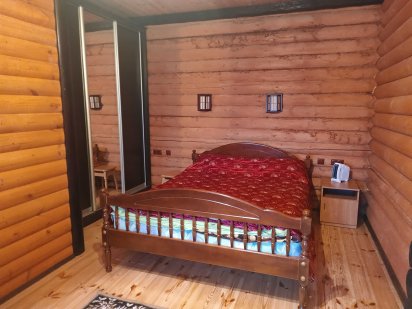 Подобова оренда в Яготині з чаном на дровах Яготин