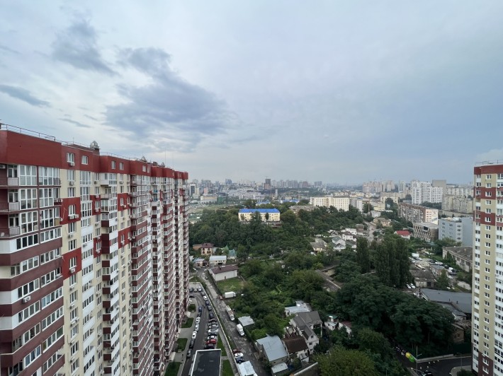 Продаж видової 2-к квартири провулок Ясинуватський 11 77,2 кв.м. - фото 1