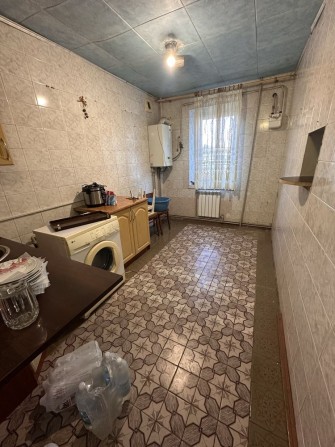 Продам 4х кімнатну квартиру - фото 1