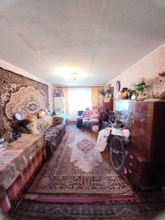 Продам 3-ех комн квартиру - фото 1