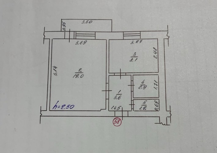 Продам 1 кімнатну квартиру в центрі міста - фото 1