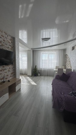 Продам 3х кв с ремонтом мебель техника в подарок - фото 1