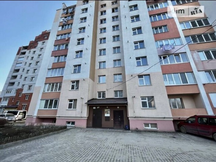 Продам 1 км квартиру Озерна - фото 1