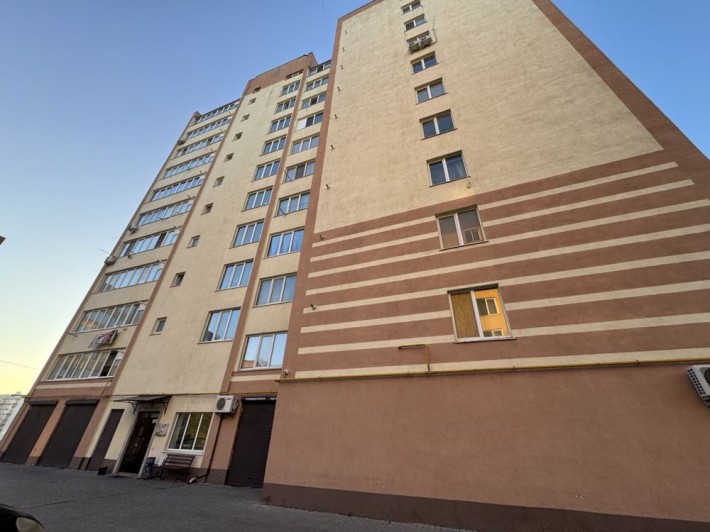 Продаж квартири 1 кімнатна Авіла Озерна 59 кв м - фото 1