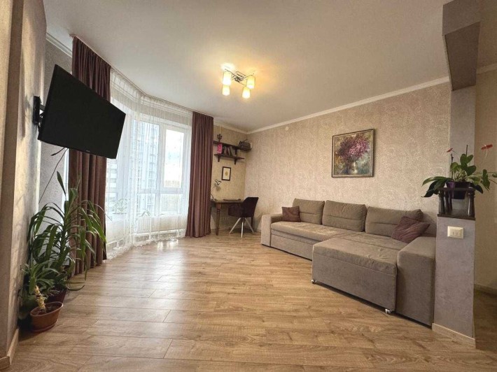 Продаж 2-к квартири Зелений квартал 61м2 - фото 1