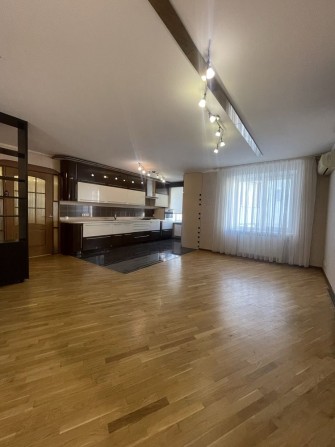 Продаж 2к квартири в Центрі - фото 1