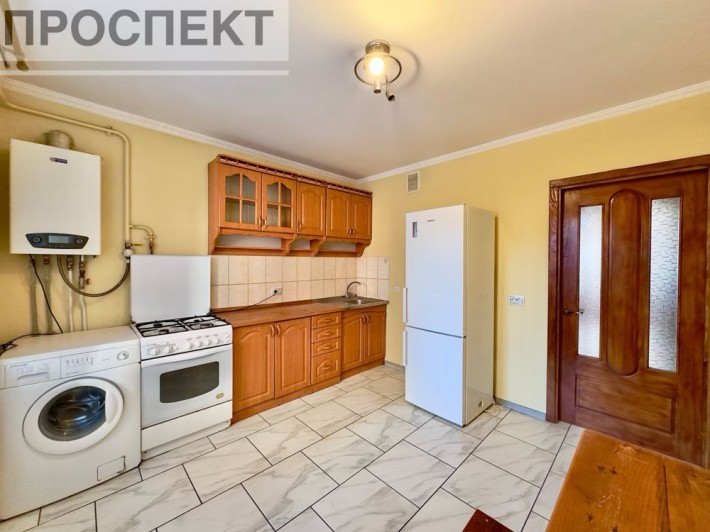 Продам 1 кімн.квартиру з ремонтом вул. Куліковська ( Центр). - фото 1