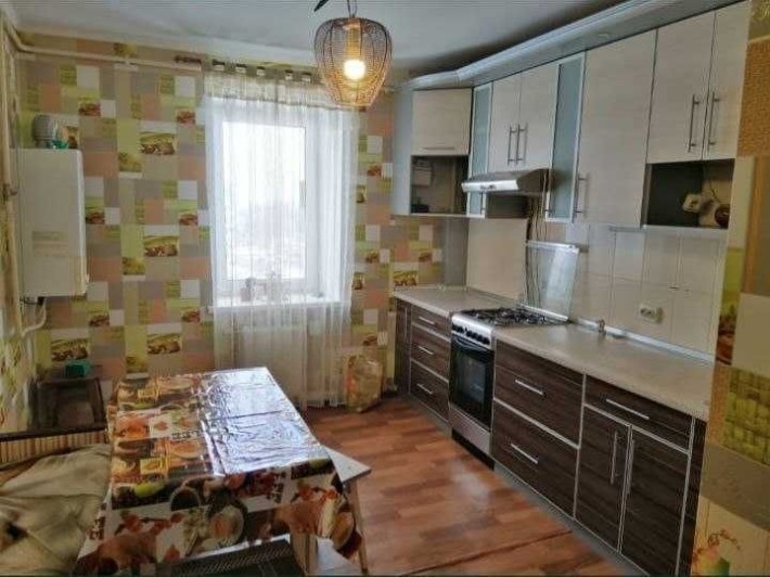 Продаж 1-кімнатної квартири  вул. Київська р-н Роменської
ПЛОЩА 56.5м² - фото 1