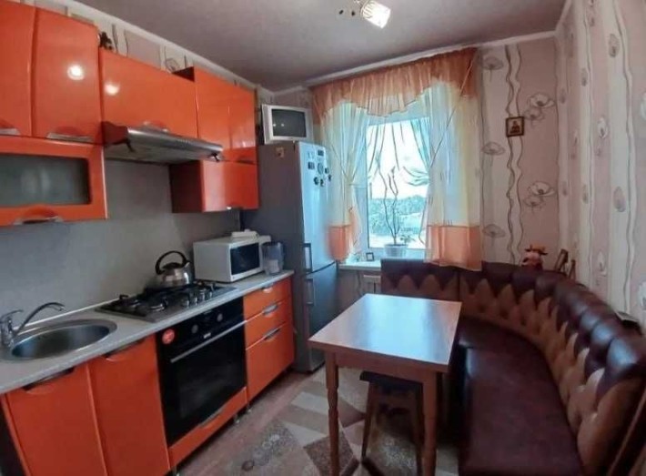 Продаж 1-кімнатної квартири з ремонтом!  6/9 поверх. 40м². Цегла - фото 1