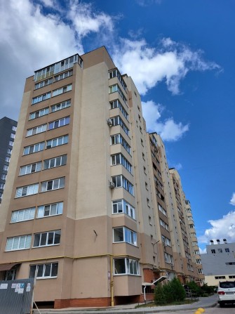 Продам 1 ком с АО, Лушпы, 4й эт, Не угловая - фото 1