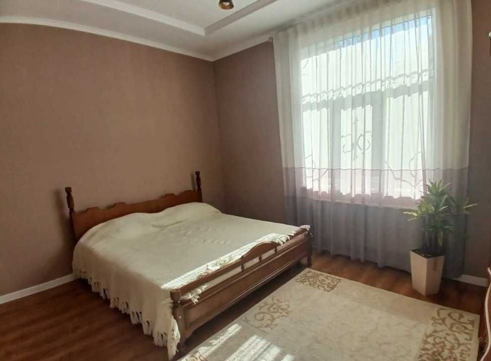 Продам 2х кімнатну квартиру з ремонтом - фото 1