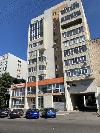 Продам 2 кімнатну квартиру - фото 1