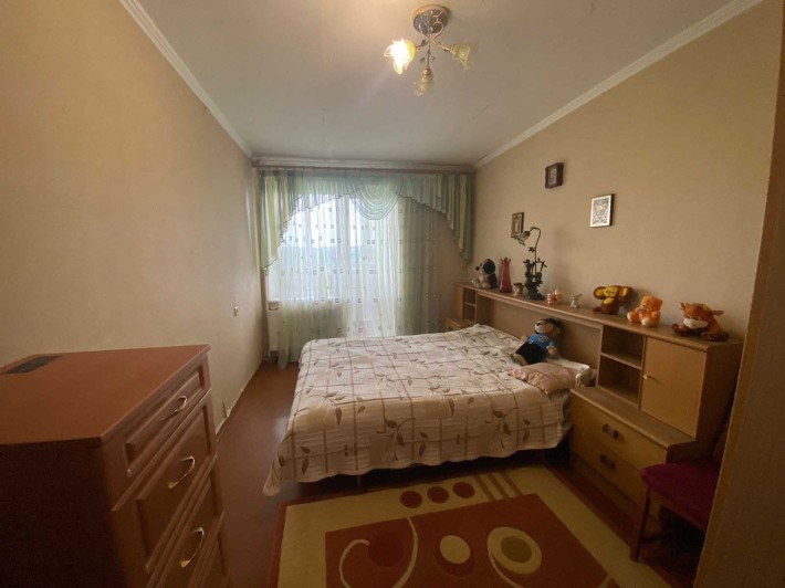 Продам 3-х квартиру на Вітрука 66 кв.м - фото 1