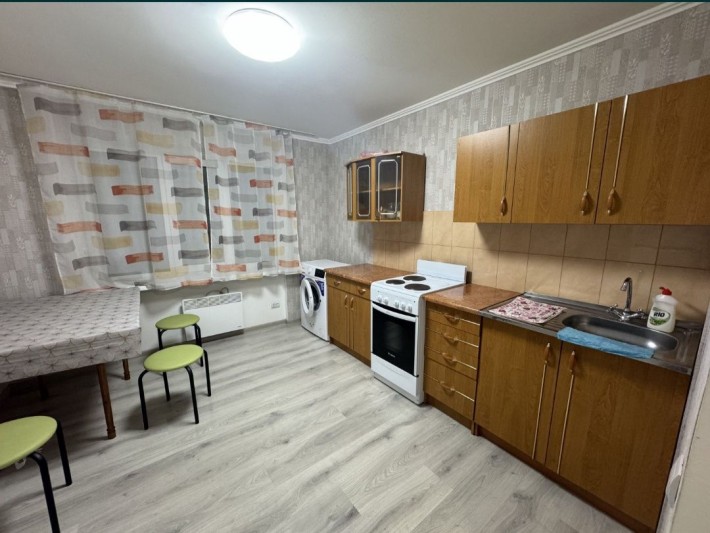 Продам 1-к квартиру на Новомиколаївці - фото 1