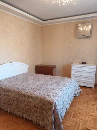 + Центр!Продам 2 ком.полн.квартиру р-н пр. Металлургов, 28000 дол. - фото 1