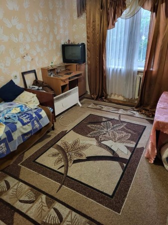 Продаж 2кімн.вул.Довженка 1/9п, 50/28/8, чешка, житловий стан. - фото 1